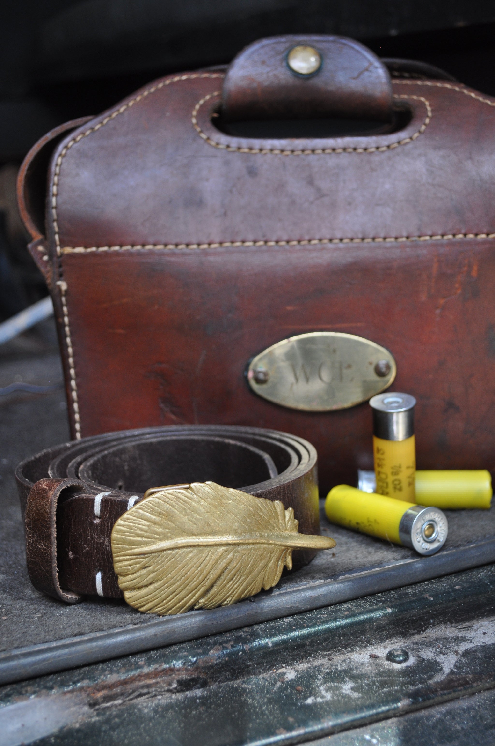 Feather Buckle with Leather Belt – Wm Lamb & Son