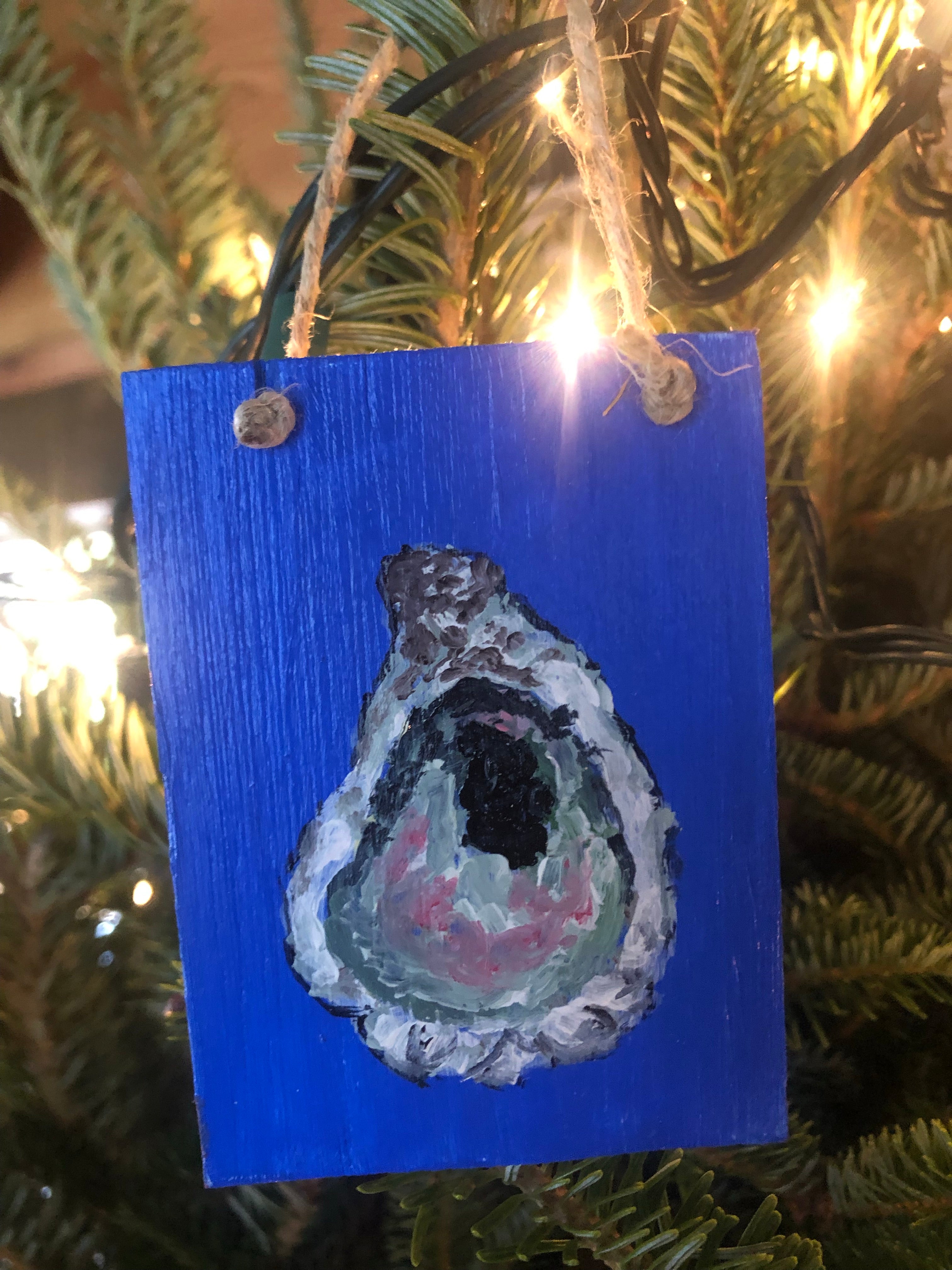 Christmas ornament- Blue Oyster 1